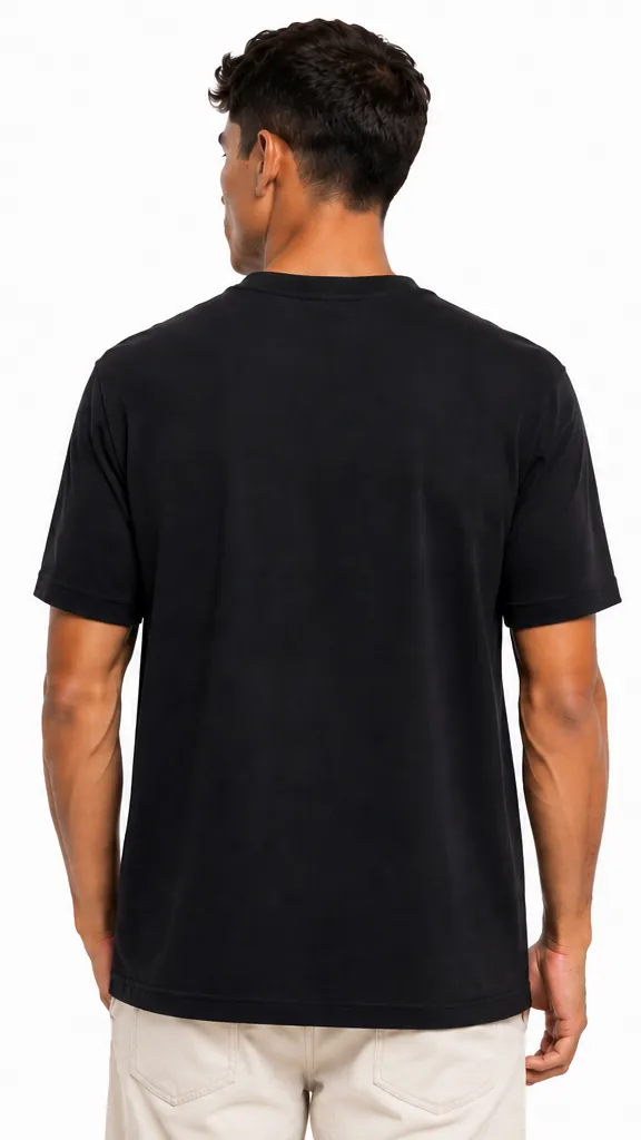 MANAI Básico Negro — frente con logo MANAI